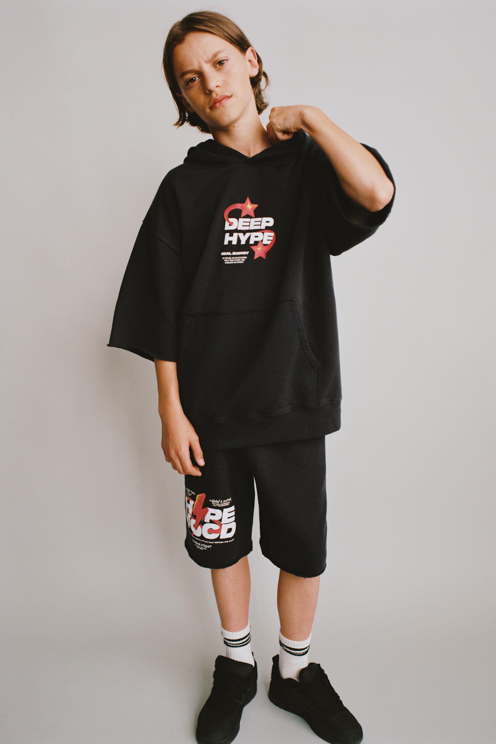 STAR WASHED EFFECT HOODED SWEATSHIRT