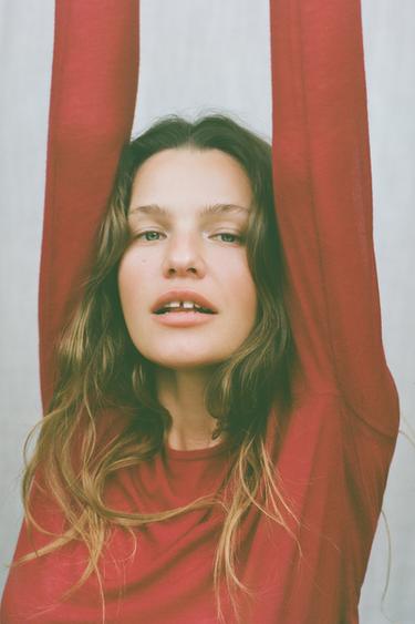 100% WOOL T-SHIRT - Strawberry by Zara - Image 2