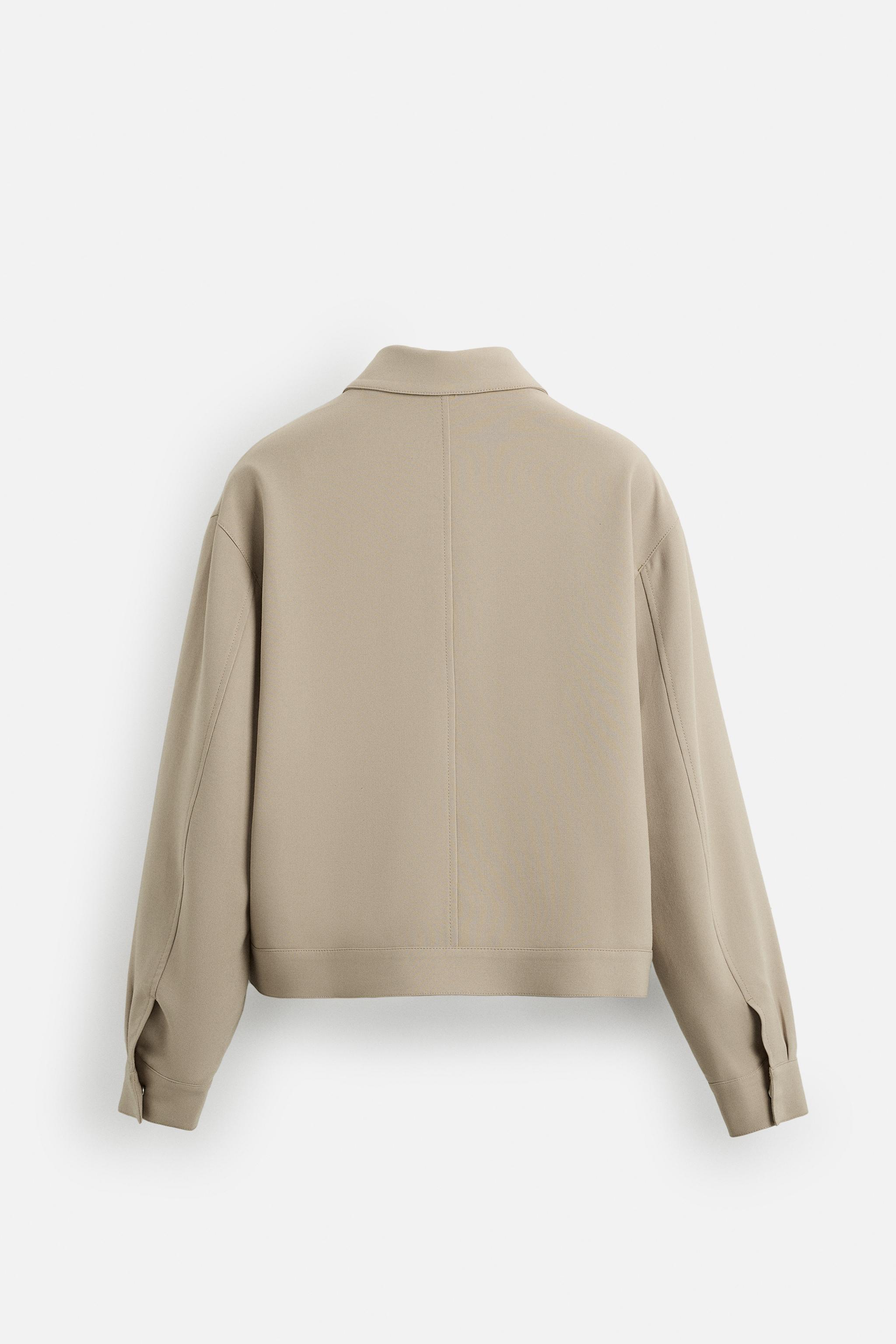 【ZARA】レギュラーフィットジップアップシャツジャケット レギュラーフィットジップアップシャツジャケット - ゴールデン