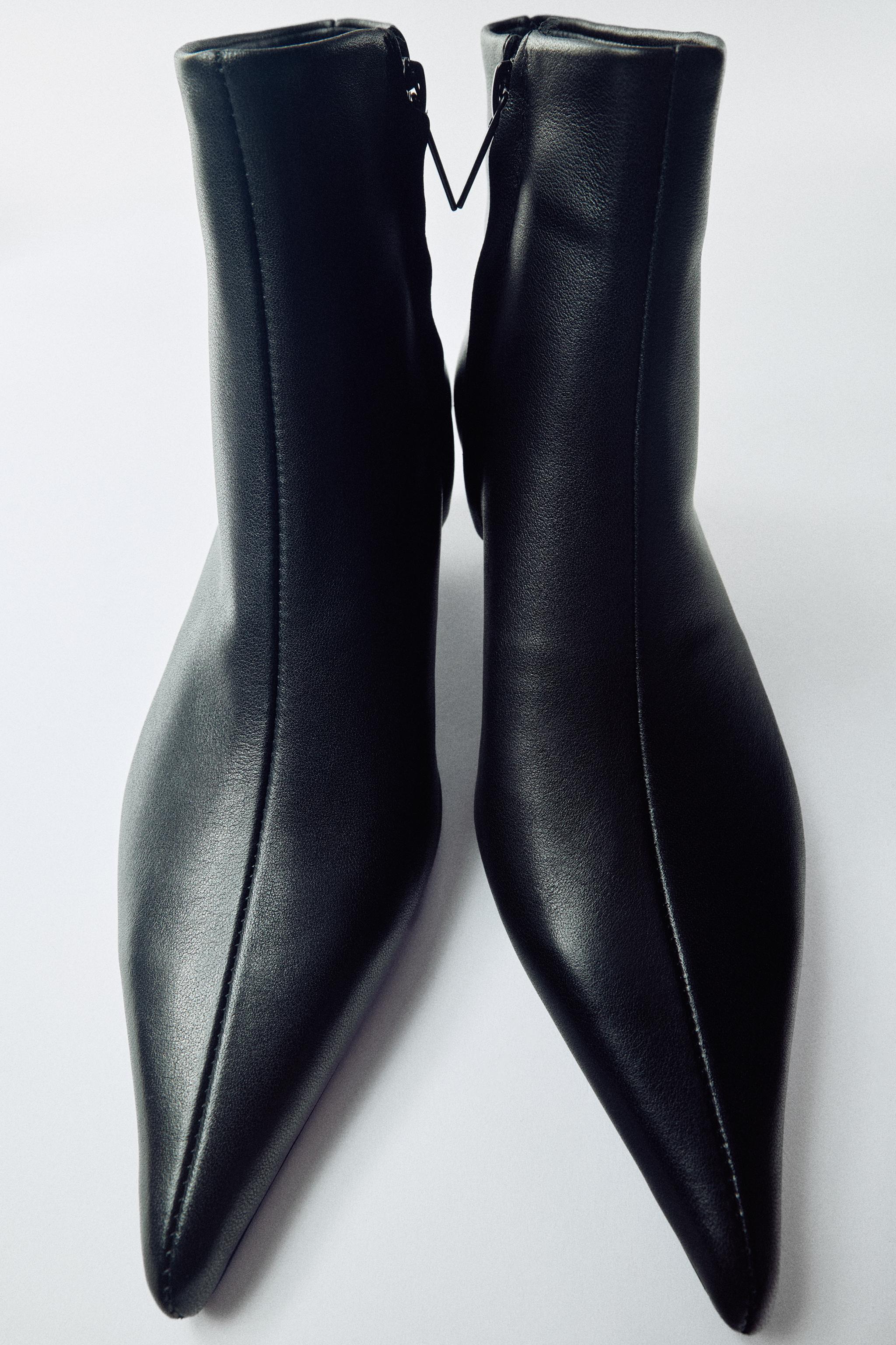 LEATHER KITTEN HEEL ANKLE BOOT