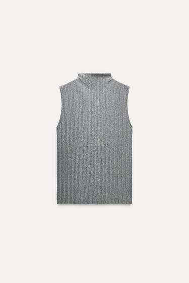 TOP PLISADO SOFT - Gris de Zara