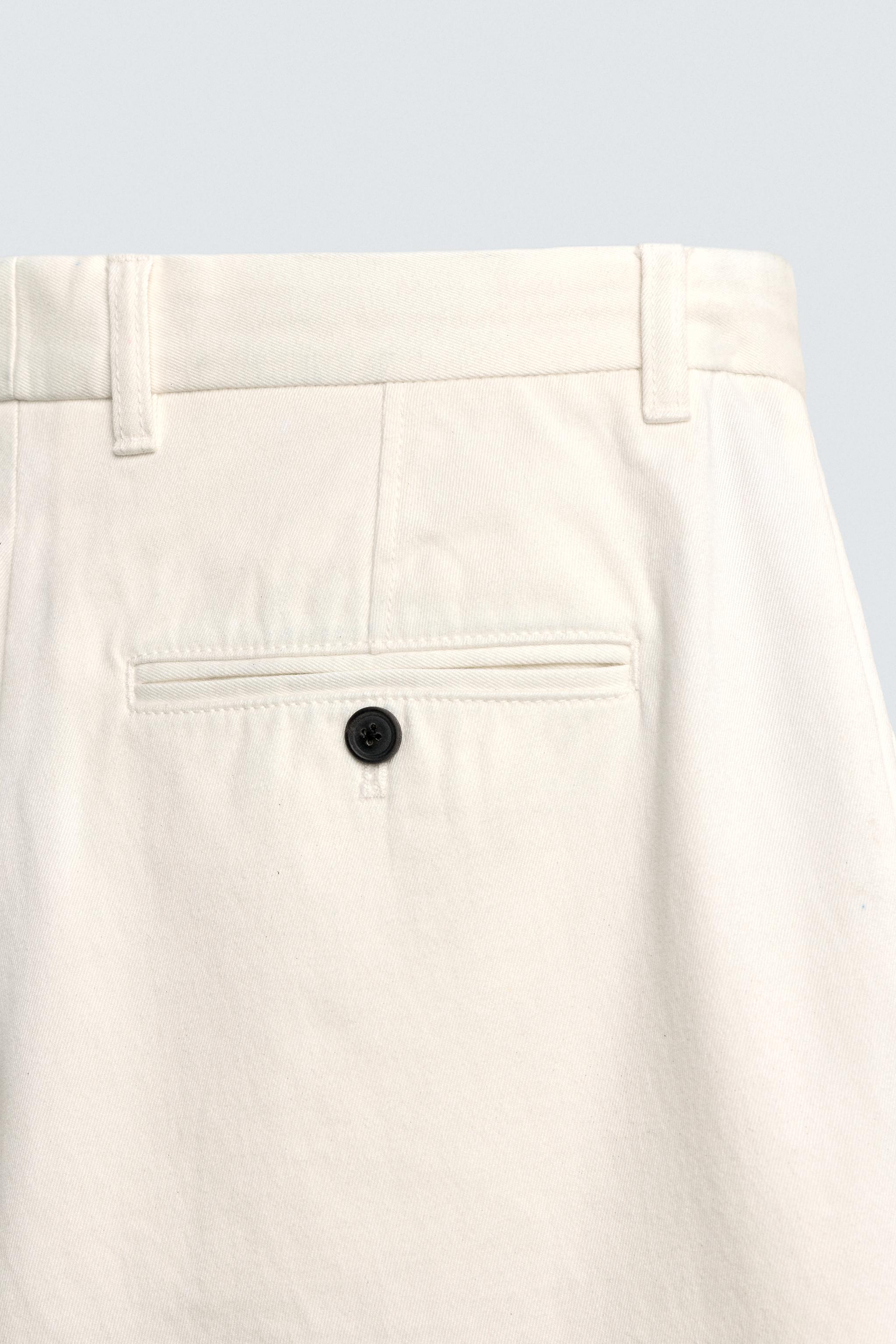 BERMUDA COUPE DÉCONTRACTÉE PLIS AARON LEVINE X ZARA