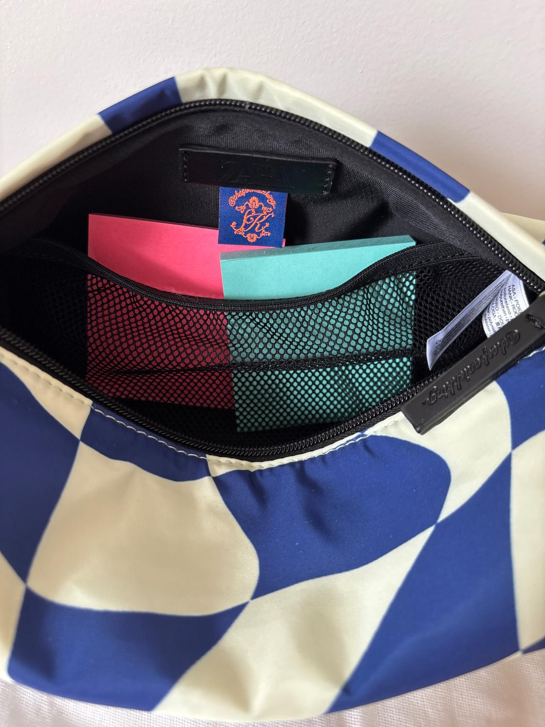 @THESPANISHKING_ TOILETRY BAG - Image 7