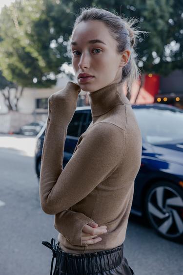 PULL BASIQUE EN MAILLE UNIE - Vison chiné de Zara