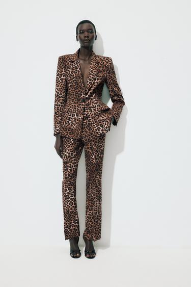 BLAZER ESTAMPADO ANIMAL - Leopardo de Zara - Imagen 0