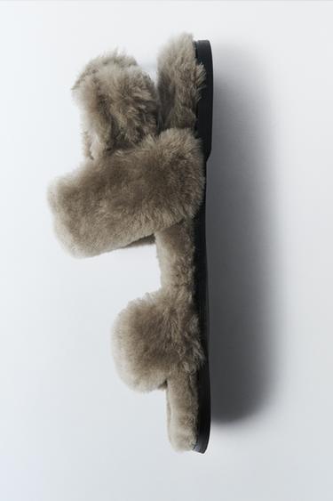SANDALE EN CUIR EFFET FOURRURE ÉDITION LIMITÉE - Blanc écru de Zara - Image 8
