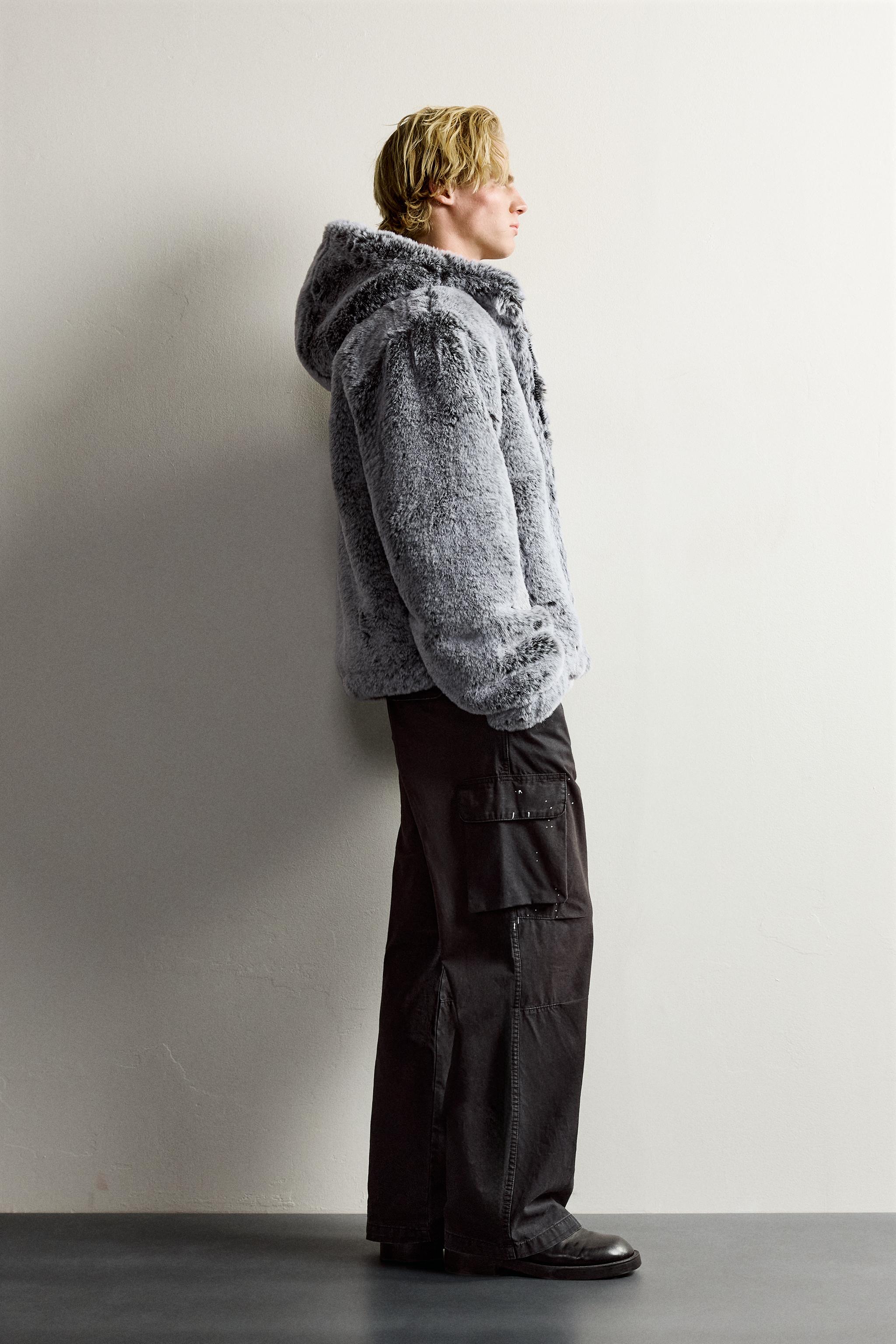 BLOUSON CROPPED FIT EFFET FOURRURE CAPUCHE