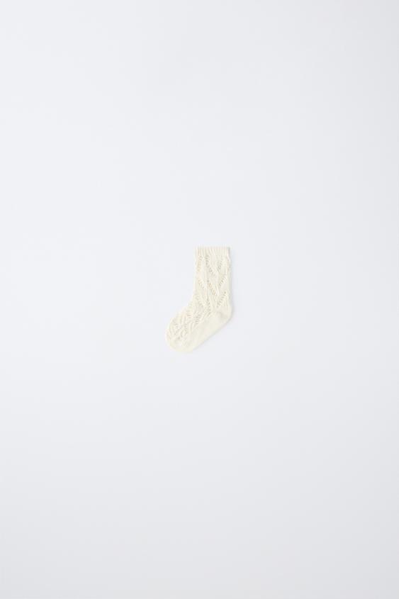 COTTON AND SILK OPENWORK MID-CALF SOCKS - Ecru de Zara - Imagen 0