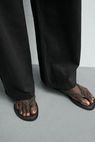 SANDALES À BRIDES EN CUIR - Vert de Zara - Image 2