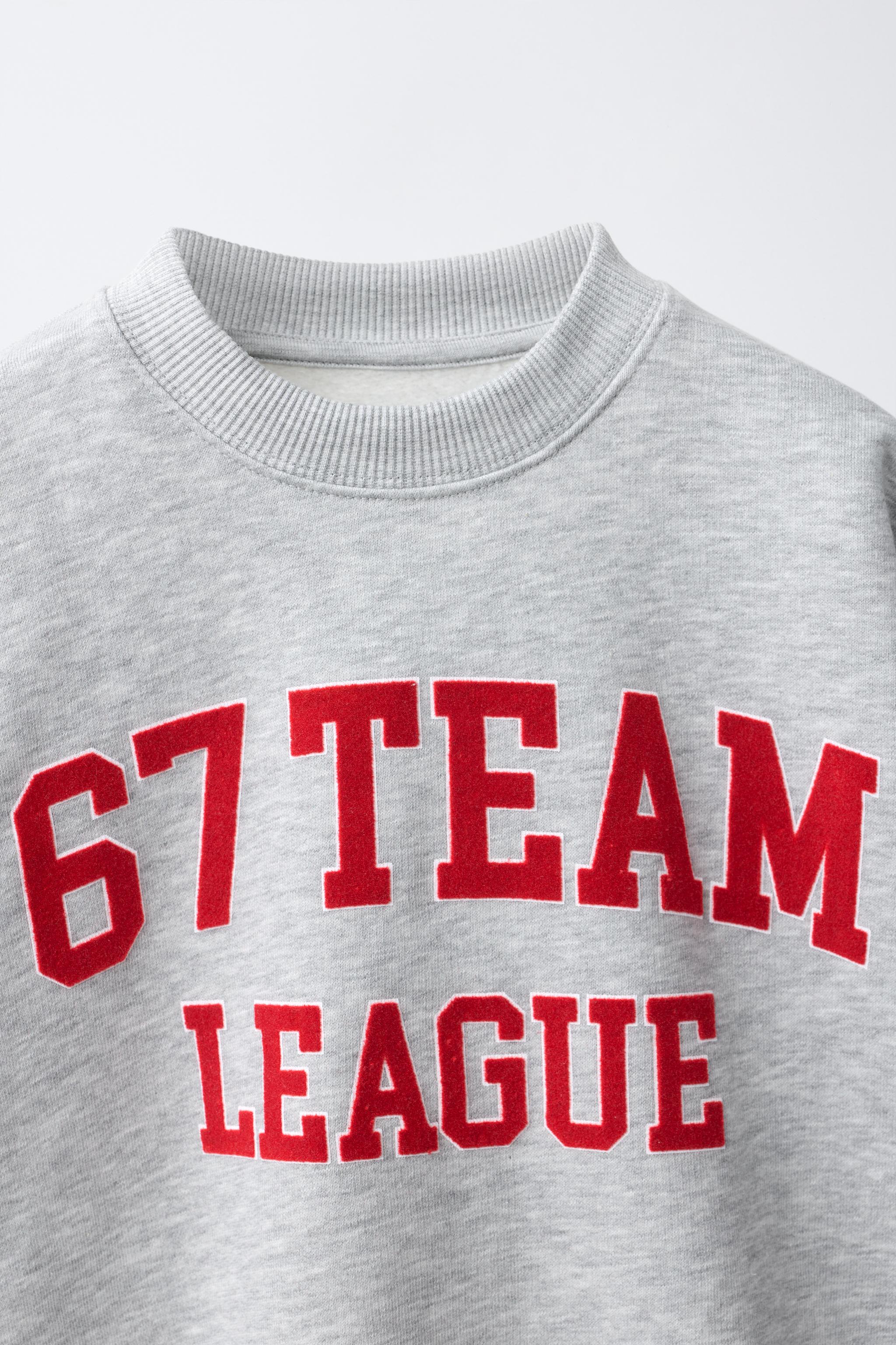 TEAM SIX SEVEN FLOCK PRINT SWEATSHIRT