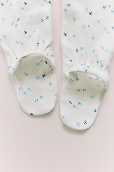 TAŠKUOTŲ MARŠKINĖLIŲ IR TAMPRIŲ SU PĖDUTĖMIS KOMPLEKTAS – Light blue – „Zara“