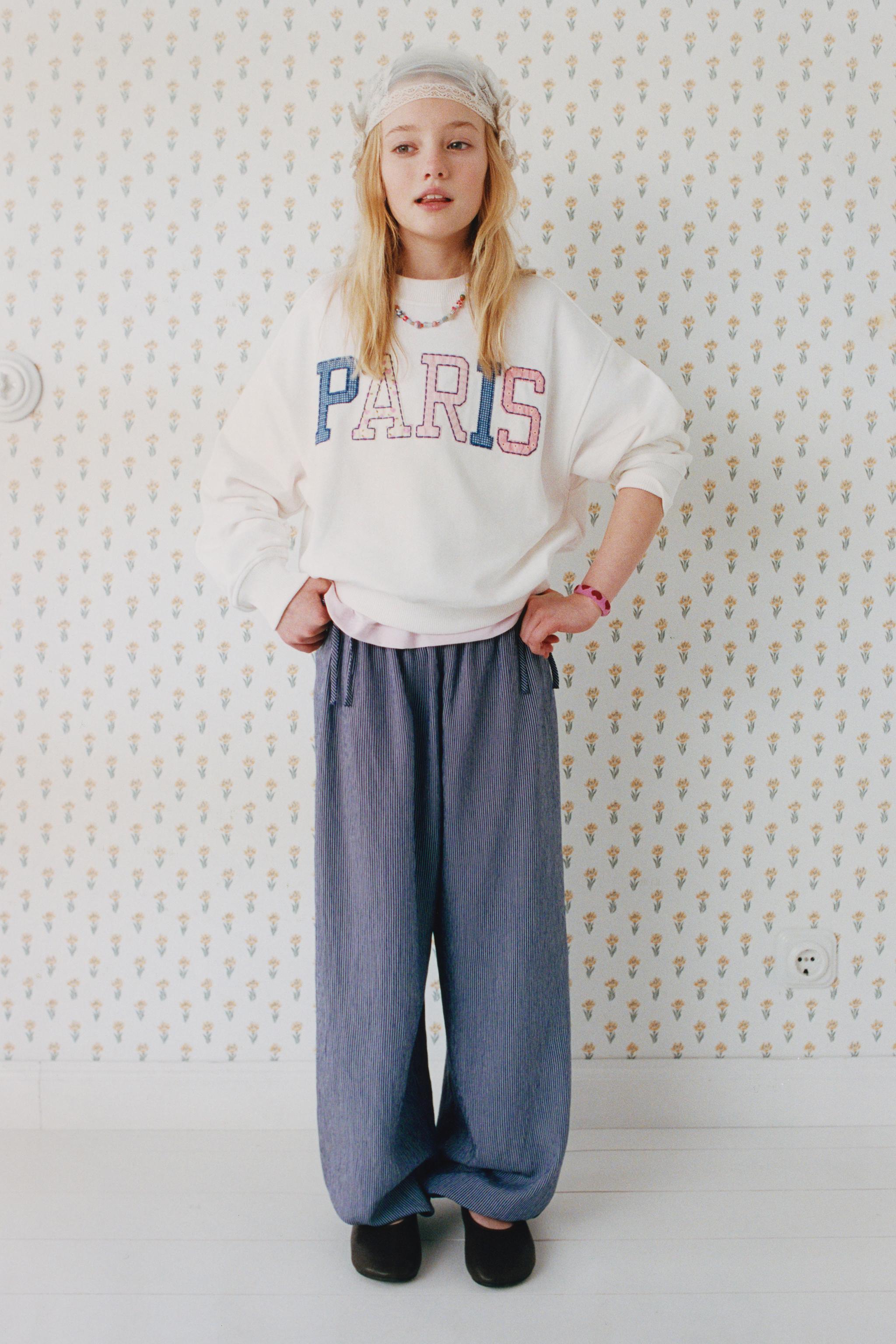 PANTALON BOUFFANT À RAYURES ET LACETS