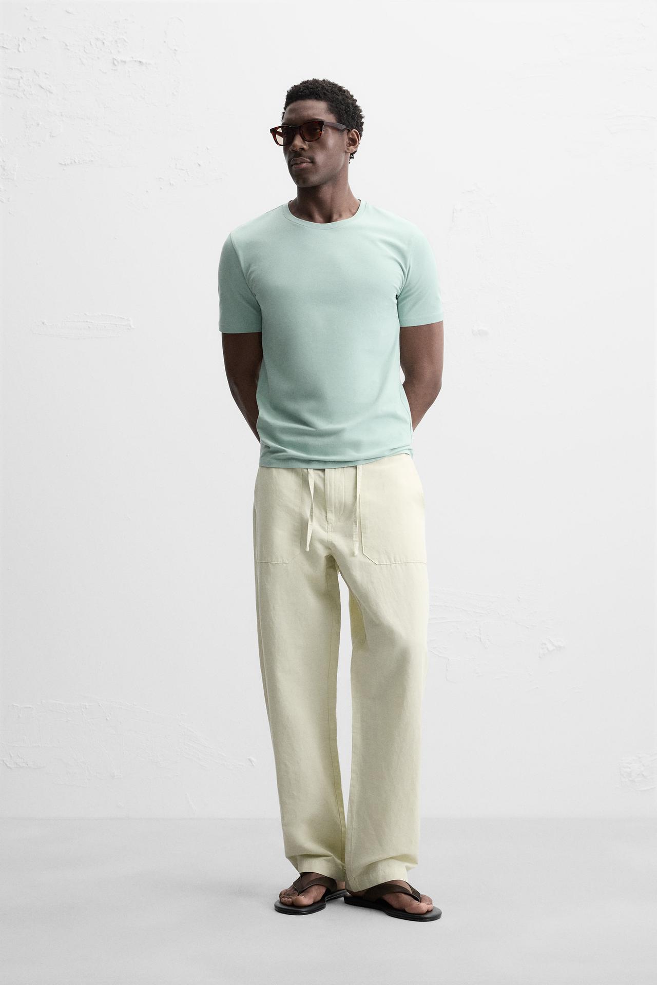 BASIC SLIM FIT T-SHIRT - Light green by Zara