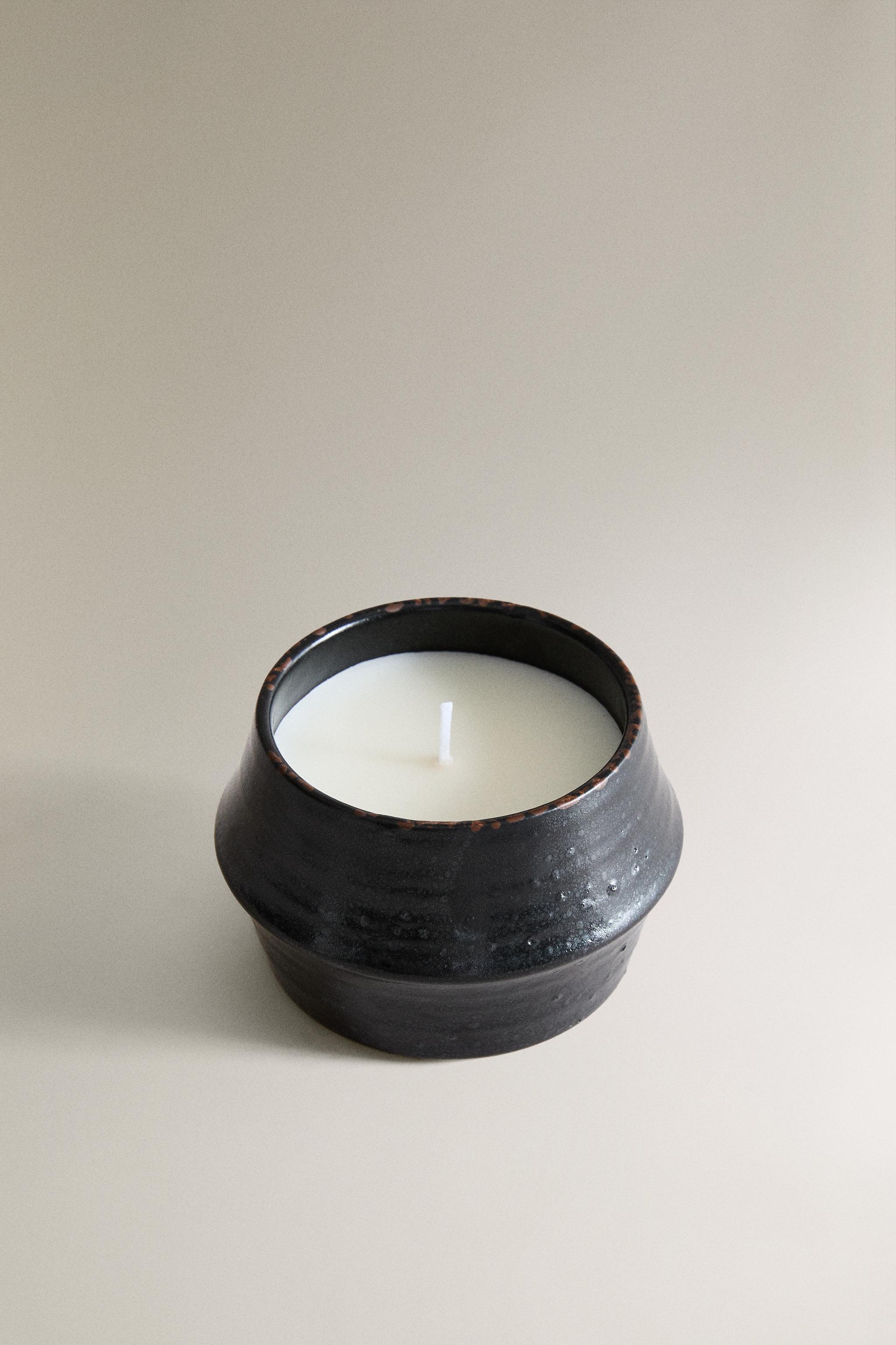 G) BOUGIE PARFUMÉE AMBER VANILLA