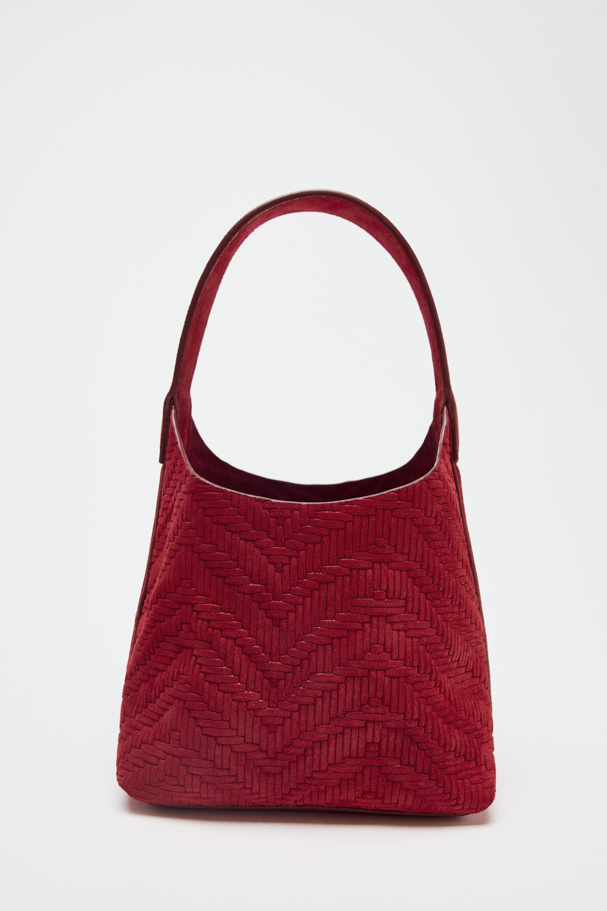 【ZARA】ミニ編み込みスエードバケットバッグ ミニ編み込みスエードバケットバッグ - レッド | ZARA Japan / 日本