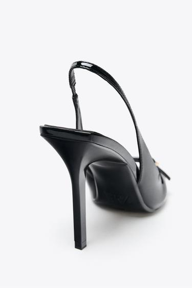 SANDALES À TALONS EFFET VERNI - Noir de Zara - Image 5
