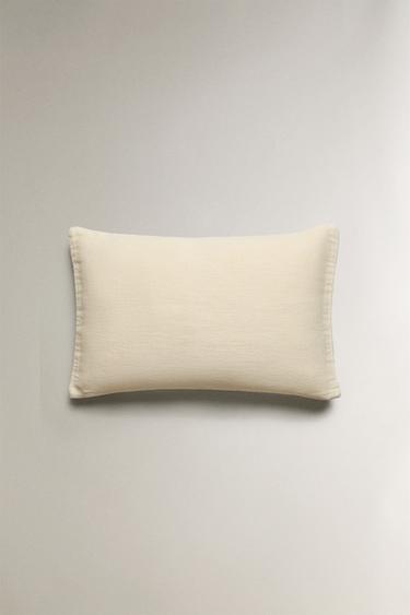 HOUSSE DE COUSSIN UNIE - Vanille de Zara - Image 3