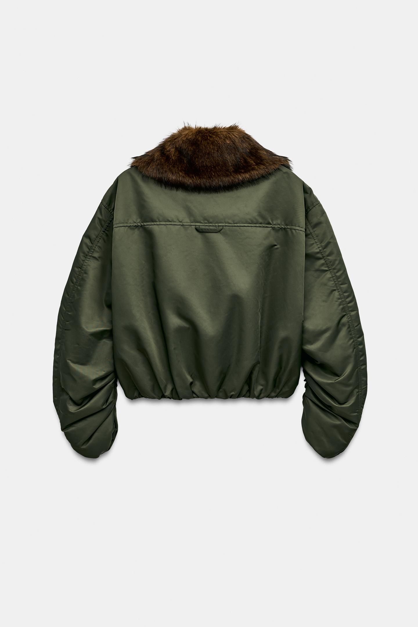 Женская куртка Zara Nylon Bomber with Faux Fur Collar ZW Collection, цвет: Зелёный — фото 10