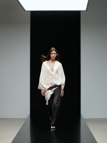 Image du produit - Blanc cassé de Zara - Image 0