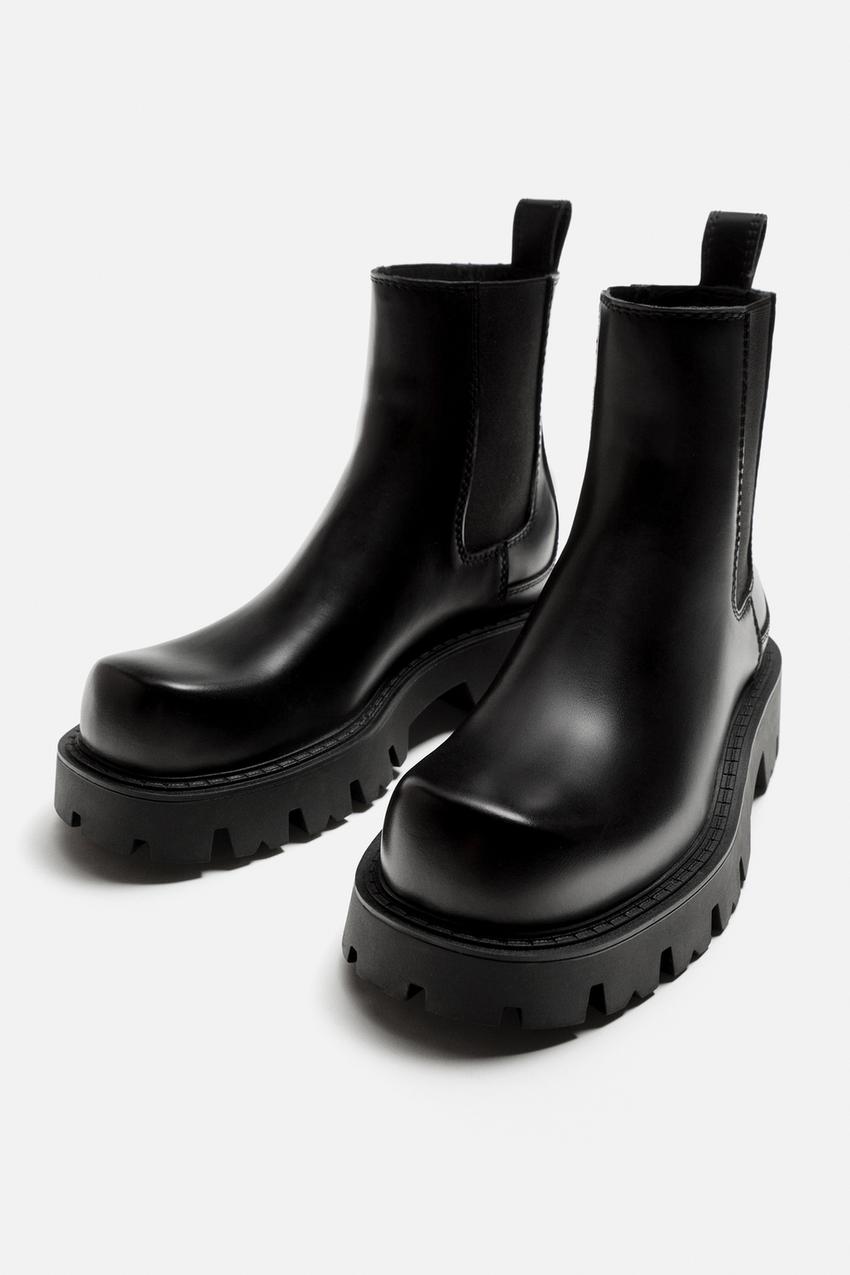 CHUNKY CHELSEA BOOTS