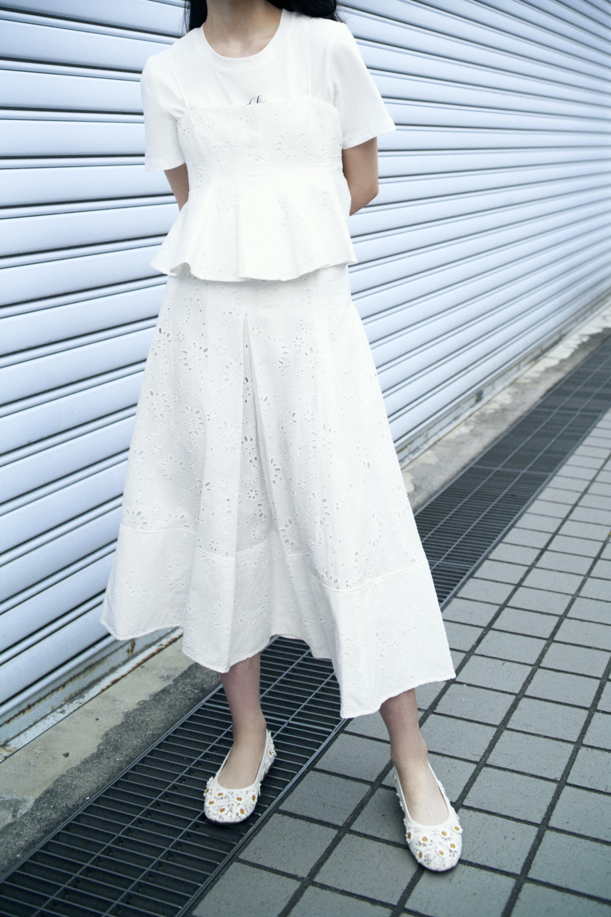 【ZARA】ZW COLLECTION カットワーク刺繍レイヤードスカート ZW COLLECTION カットワーク刺繍レイヤードスカート - ホワイト