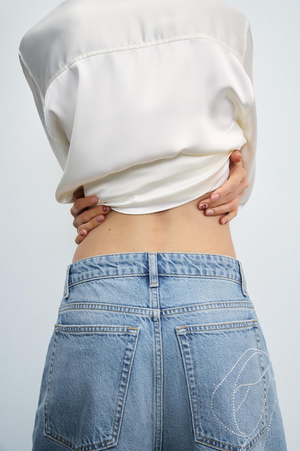 Thumbnail image for RELAXED OVERSIZE HIGH-WAIST RHINESTONE JEANS