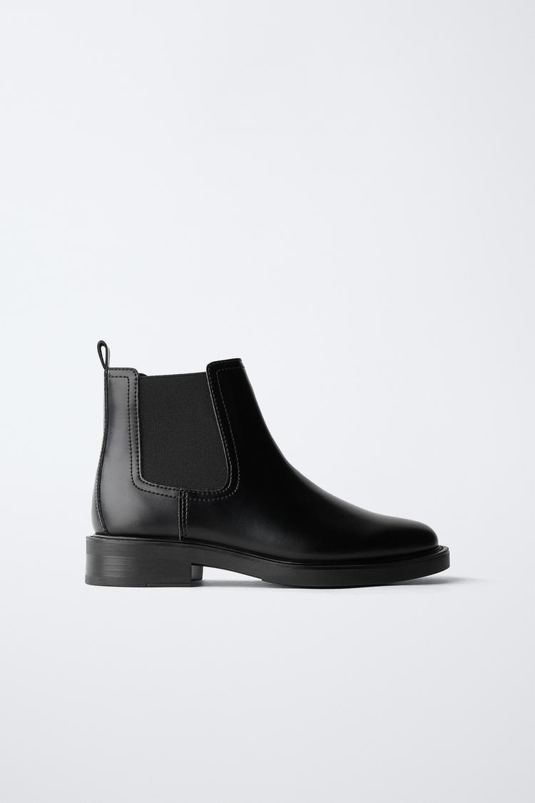 Chelsea Boots Flache Stiefeletten Schwarz CHELSEA-STIEFELETTE