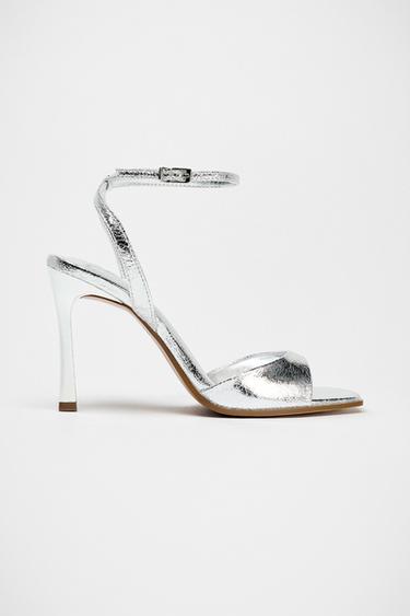 SANDÁLIA DE SALTO COM EFEITO METALIZADO - Prata da Zara