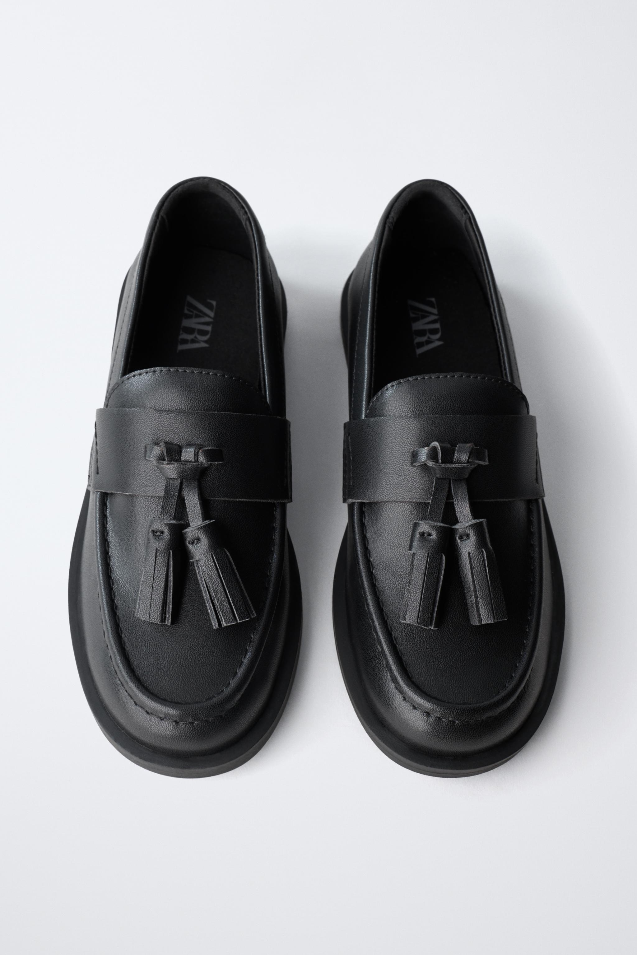 TASSEL LOAFERS