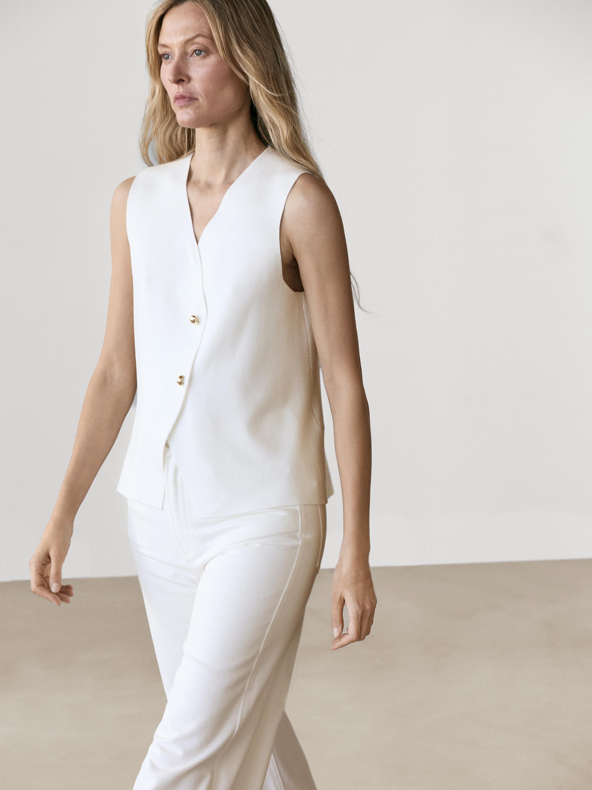 Gilet en maille à col V et boutons