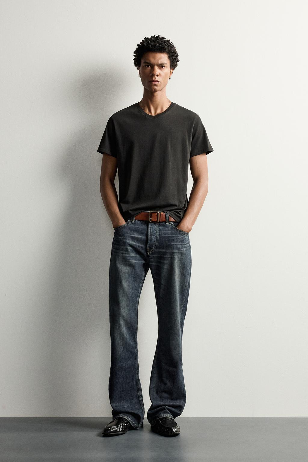 FLARE FIT JEANS