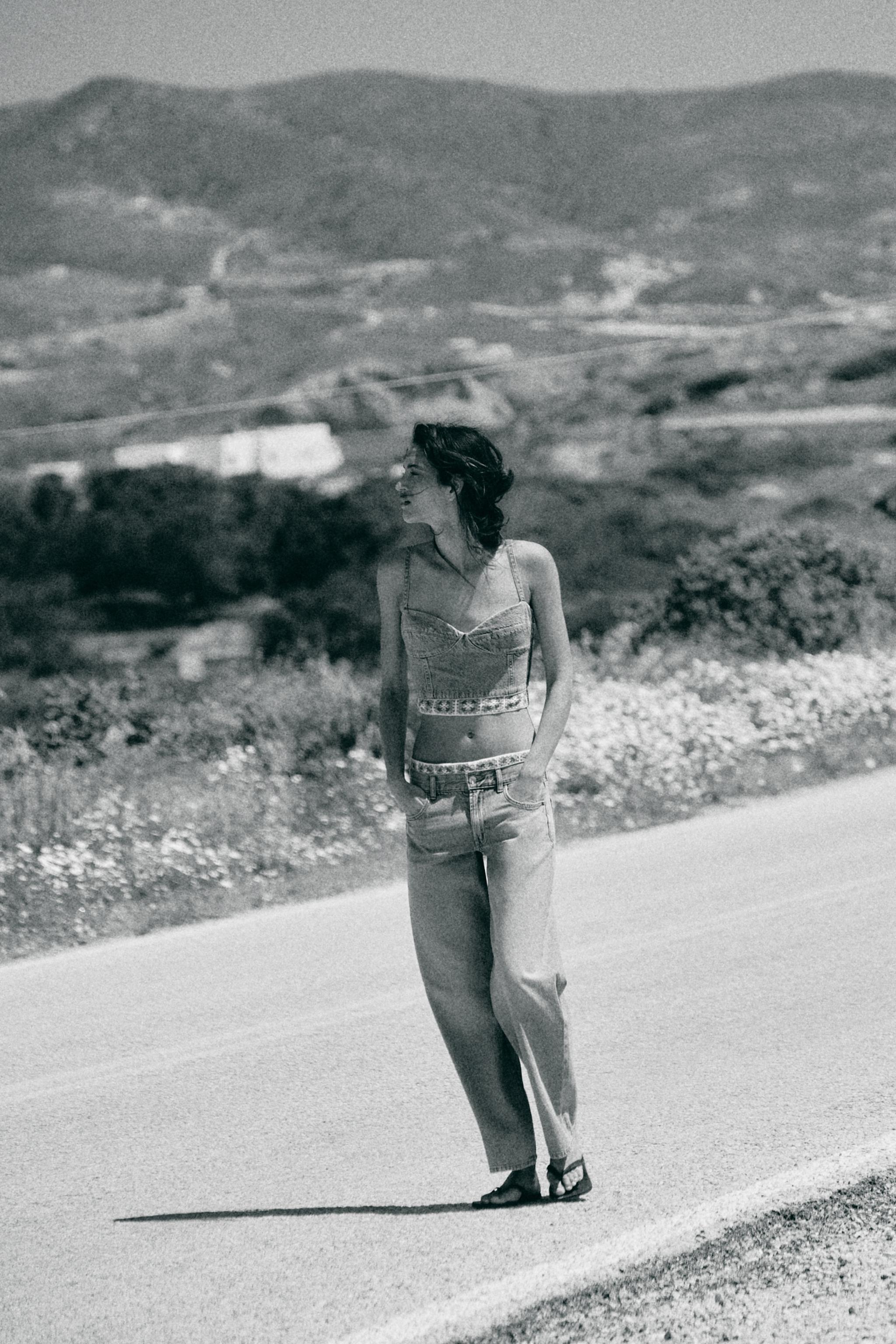 Z1975 COMBINATION CROCHET DENIM TOP