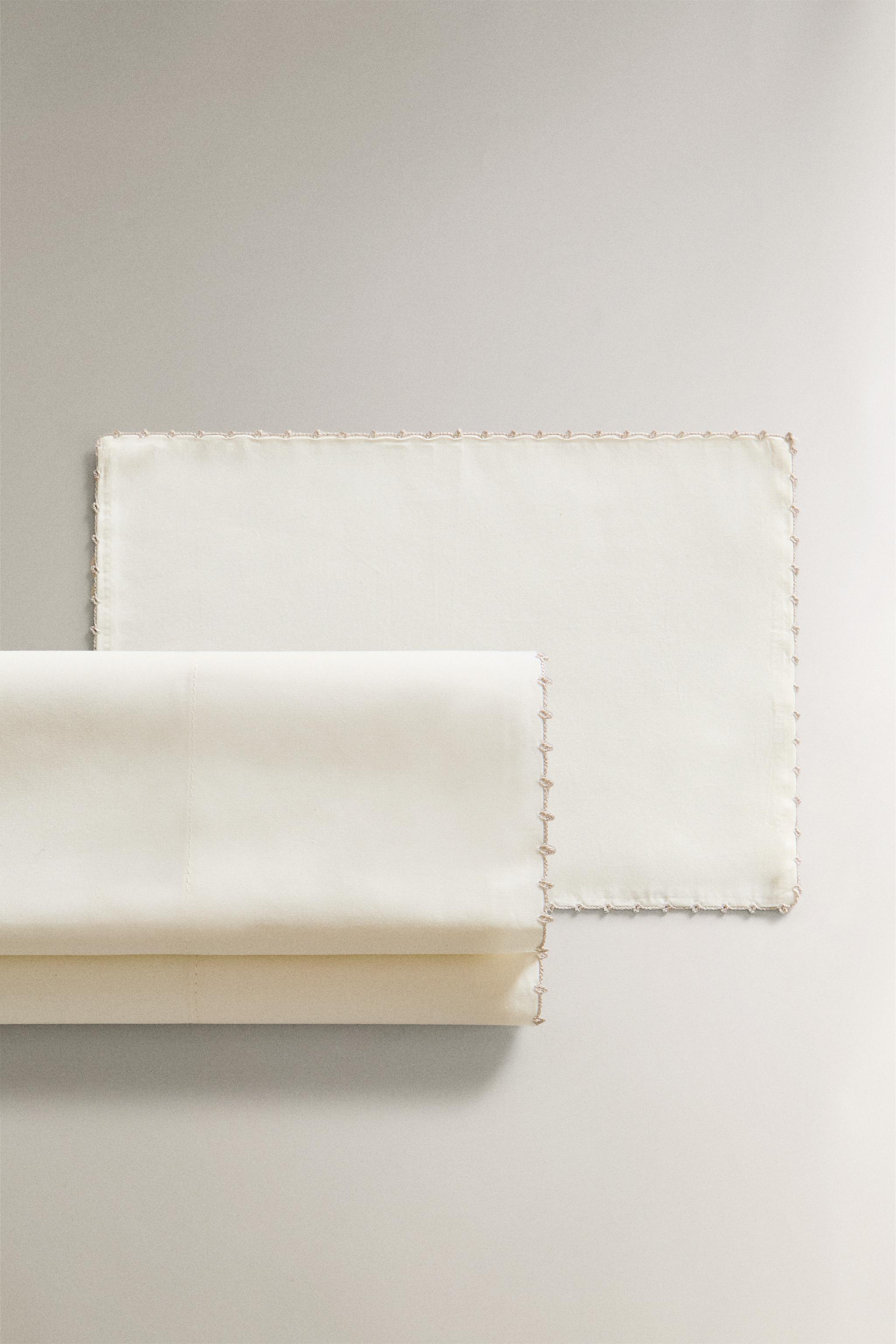 Zara MINI CRIB SHEET SET WITH TRIM DETAIL