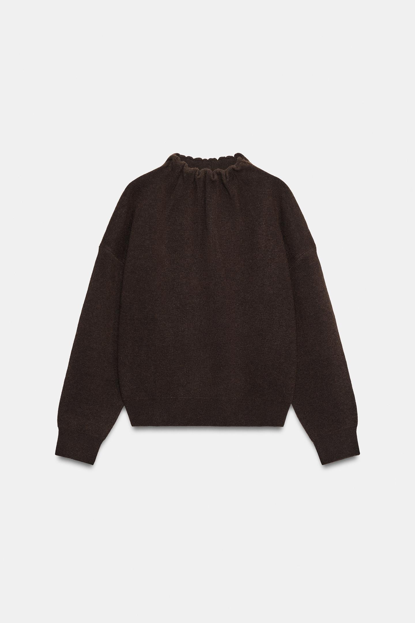 Женский свитер Zara Ruffled Collar Knit, цвет: Тёмный коричневый — фото 4