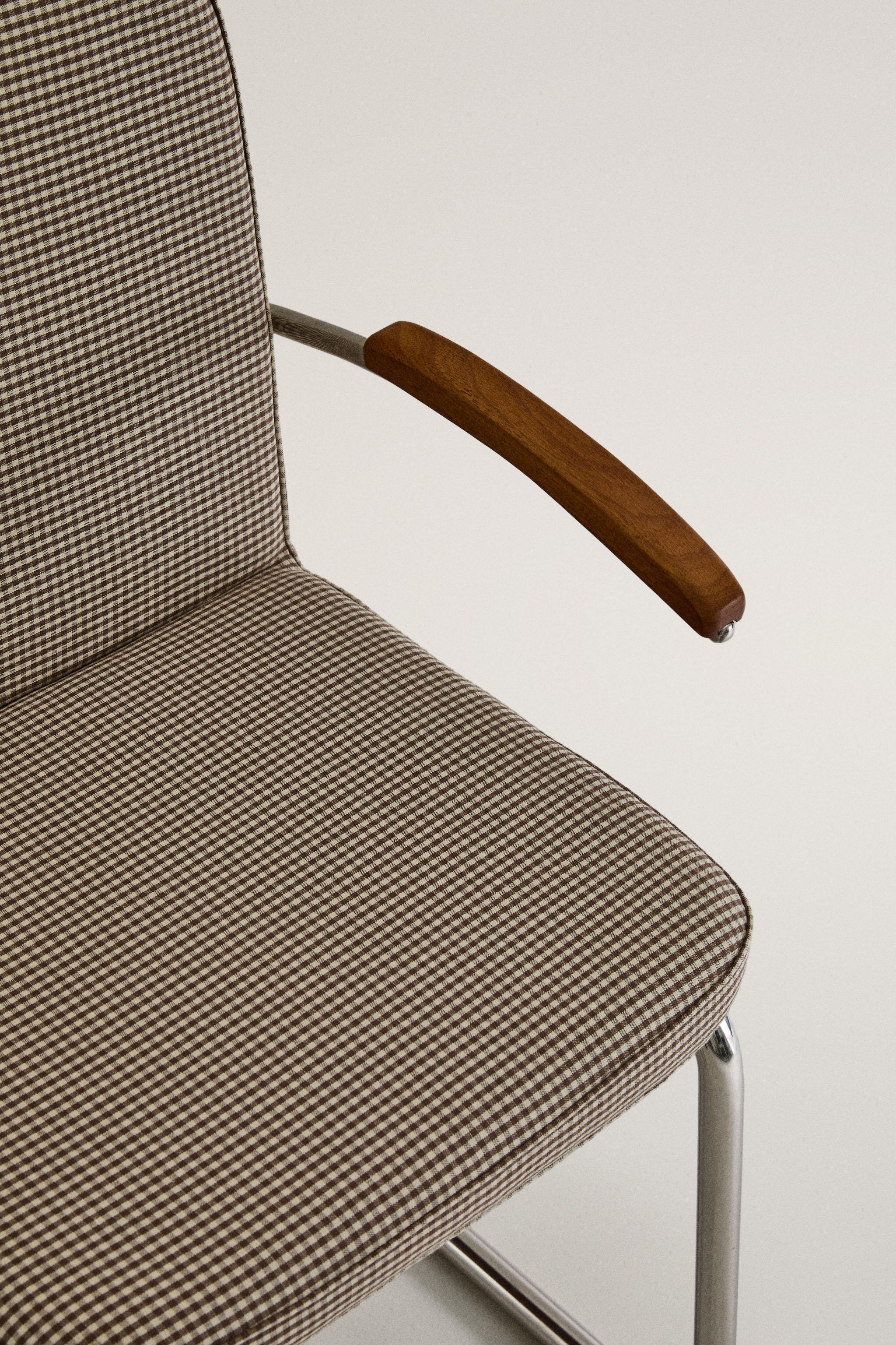KIDS' CHROME CHAIR