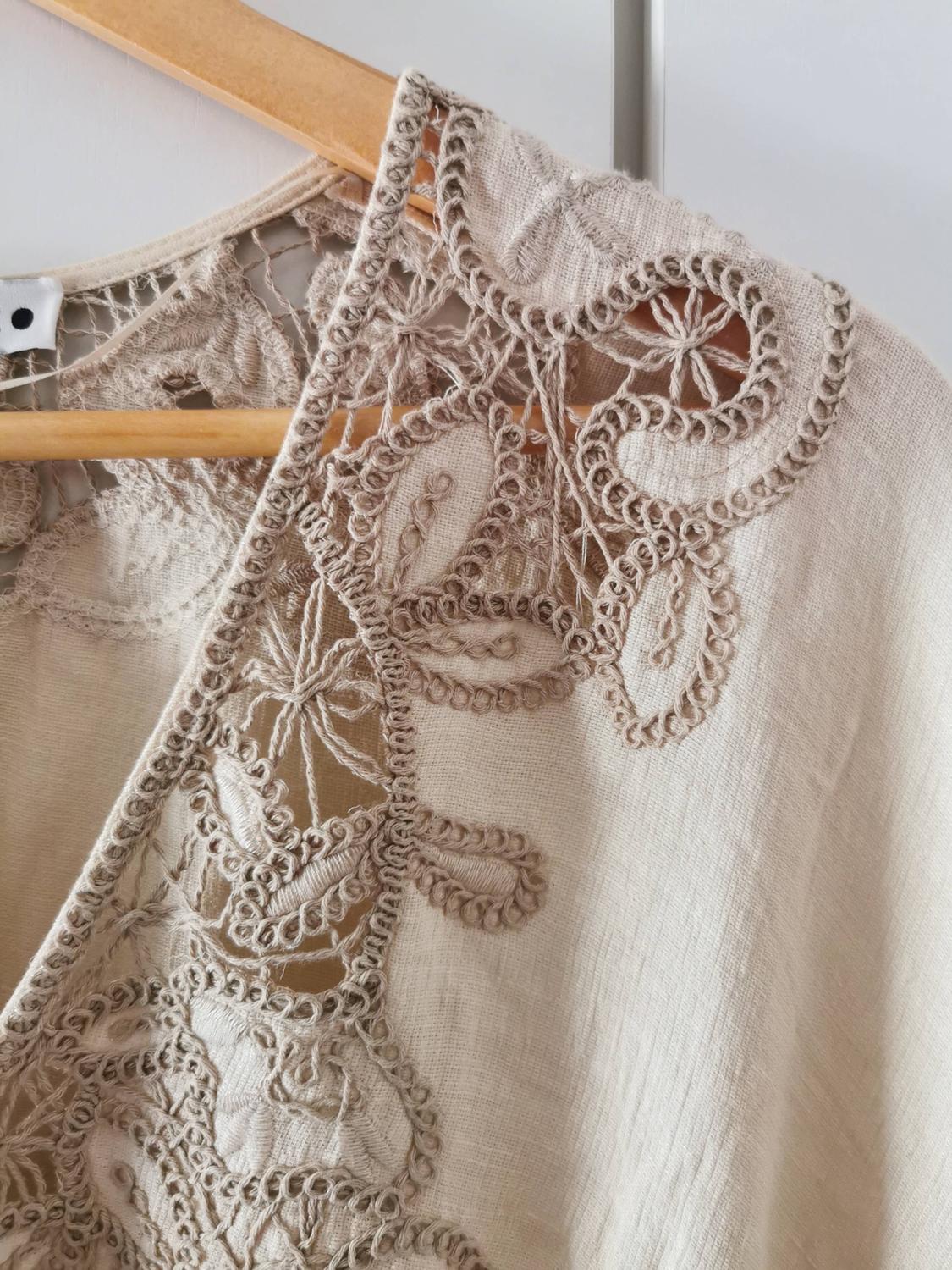 LINEN BLEND DRESS WITH EMBROIDERY - LIMITED EDITION - Image 3