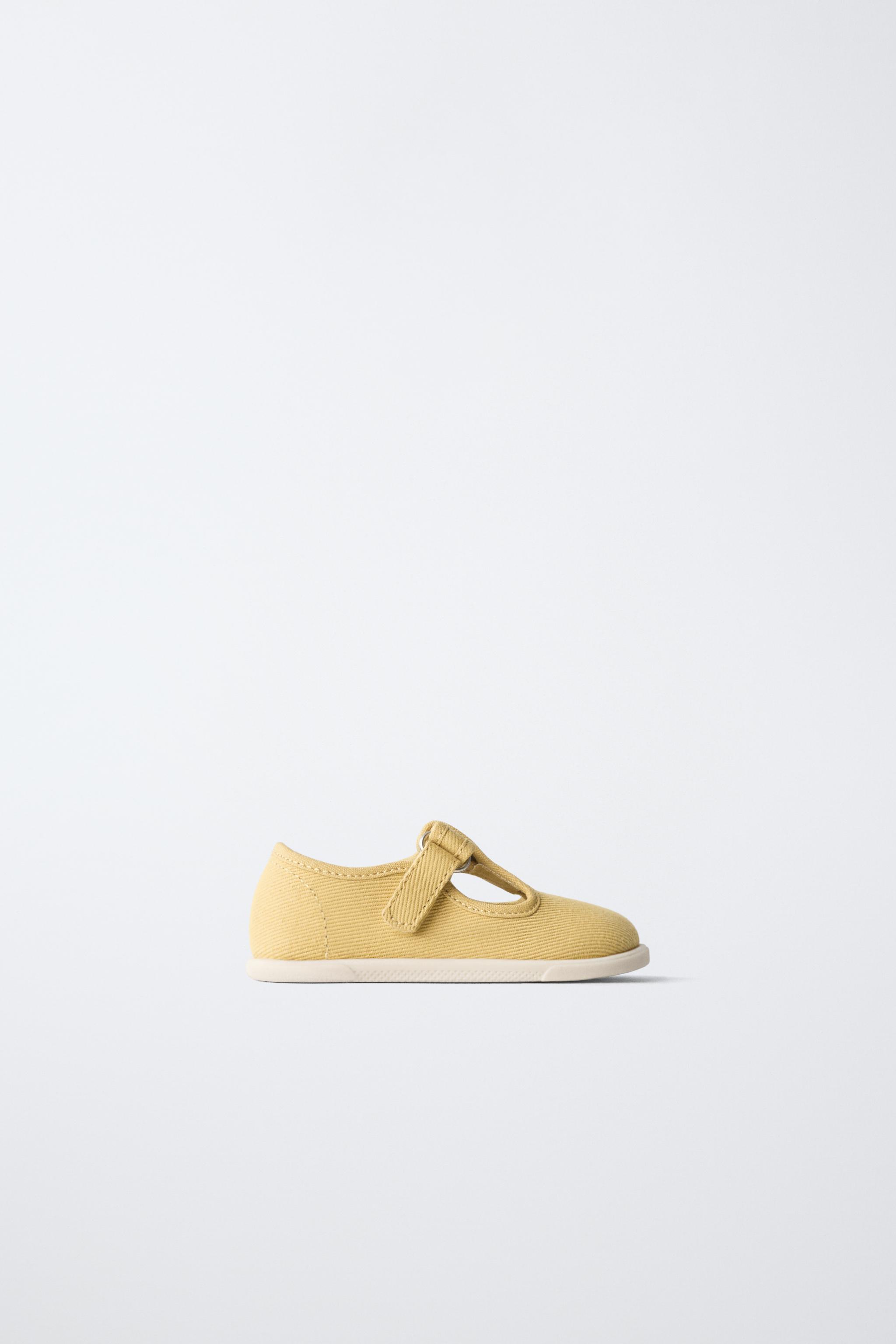 BAREFOOT SNEAKERS — Brown