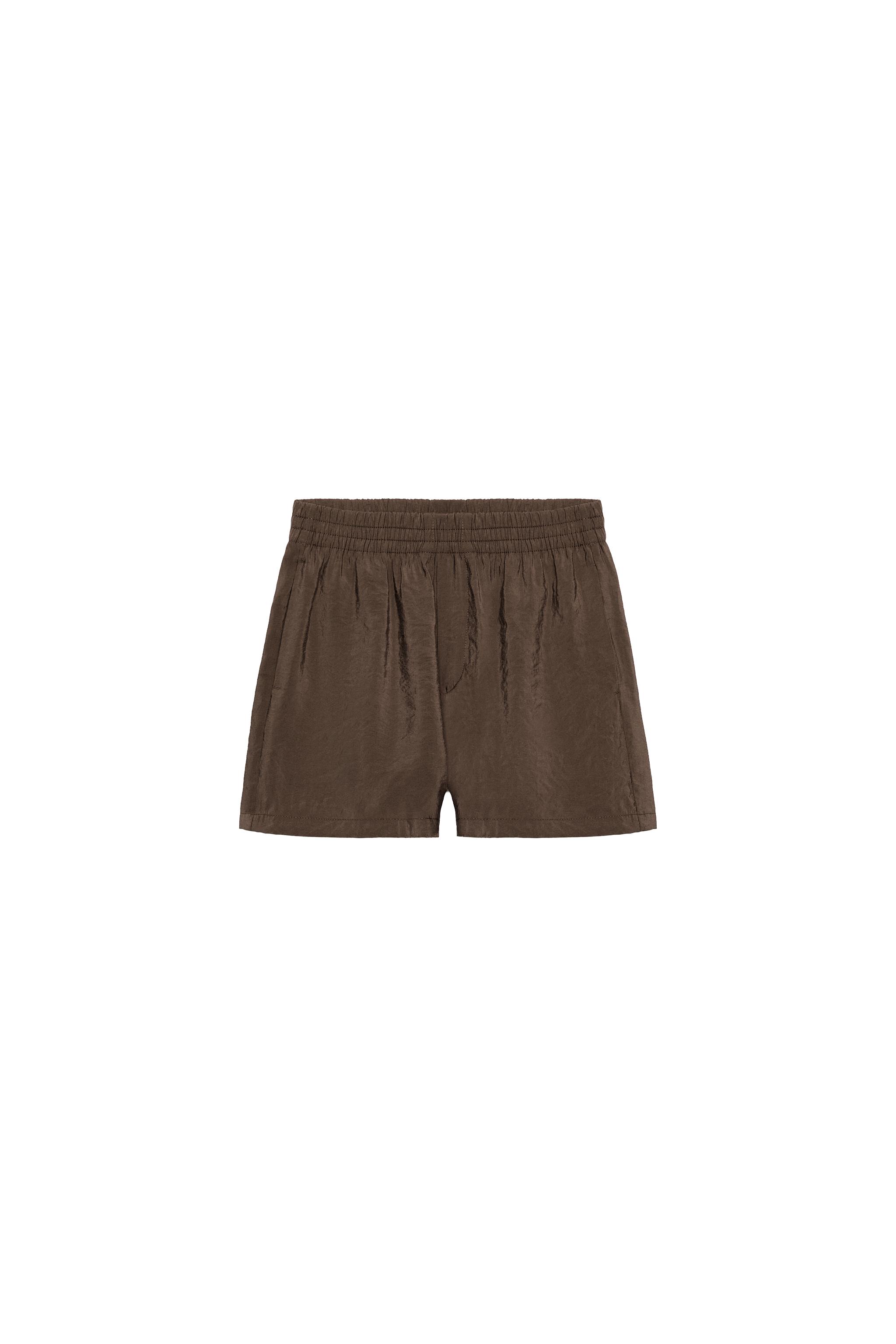 FLOWY SHORTS WITH ELASTIC WAIST
