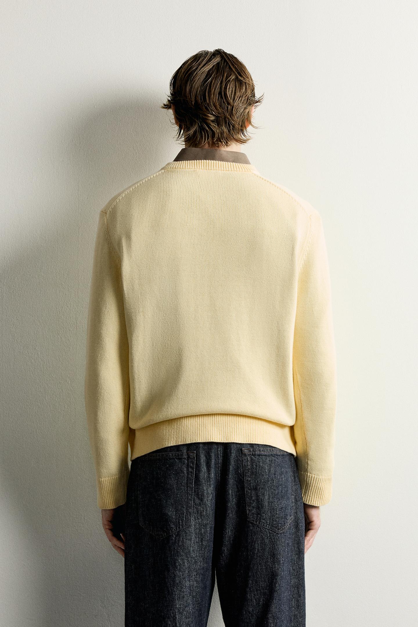 Мужской свитер Zara Relaxed Fit V-NECK Jumper, цвет: Жёлтый — фото 3