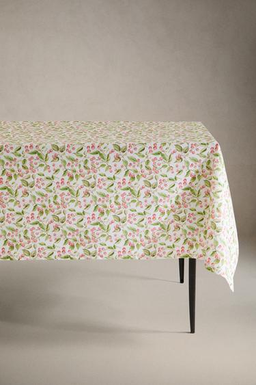 CHERRY PRINT RESIN-COATED TABLECLOTH - Green by Zara - Image 4