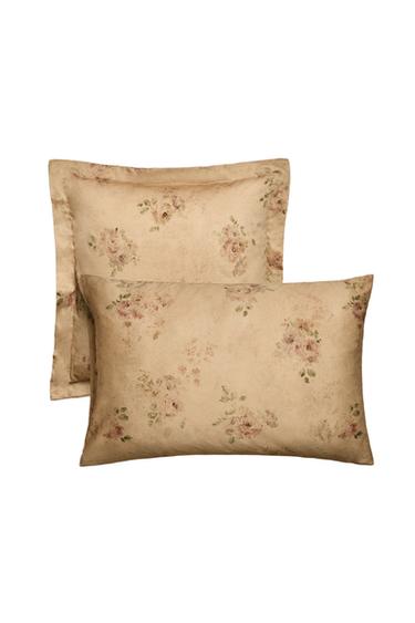 FUNDA ALMOHADA SATÉN ESTAMPADO FLOR - Ocre de Zara
