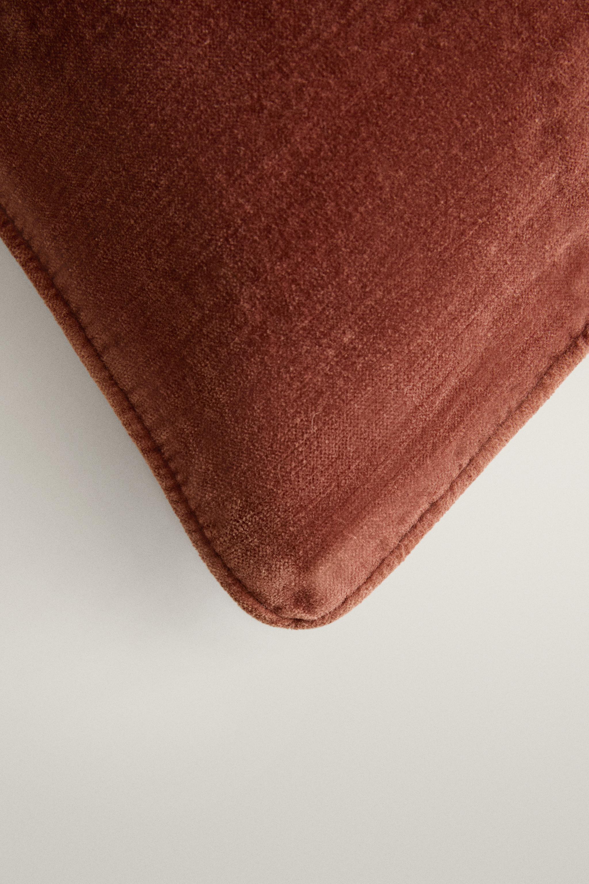 VELVET THROW PILLOW COVER — Brick