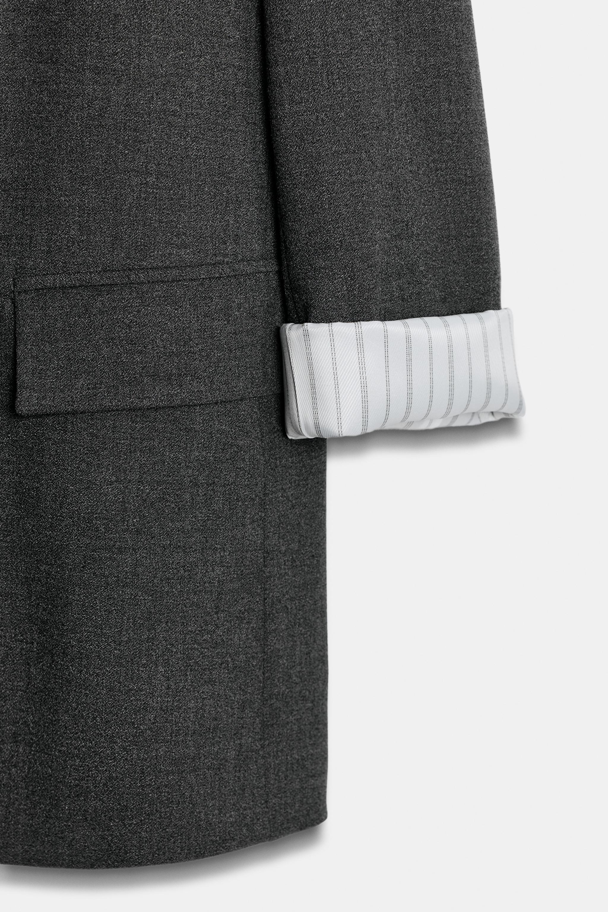 BLAZER WITH SHOULDER PADS AND PRINTED CUFFS