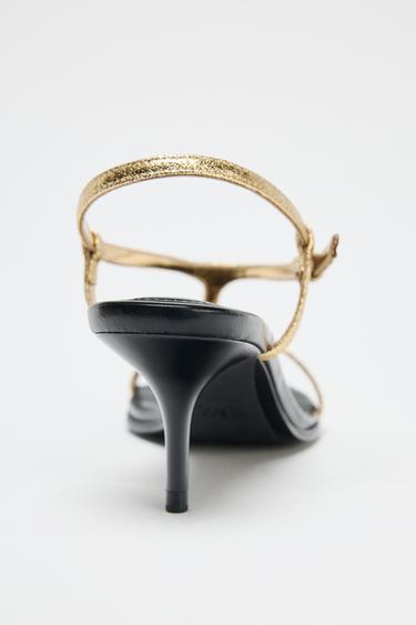 SANDALES À EFFET MÉTALLISÉ ET BRIDES - Or de Zara - Image 4