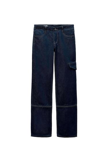 Dark jeans with front pockets and a side flap pocket. Visible stitching and a straight cut. White background.