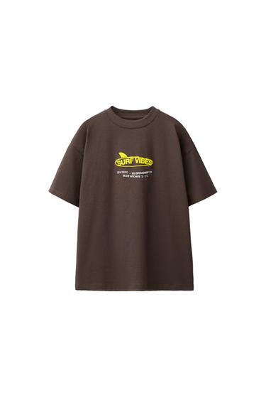 CAMISETA RELIEVE SURF VIBES - Marrón de Zara