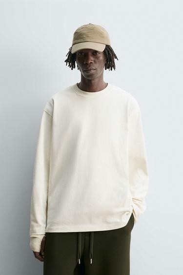 T-SHIRT LOURD À MANCHES LONGUES ET CLOUS - Blanc cassé de Zara - Image 1