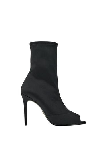 HEELED OPEN-TOE ANKLE BOOTS