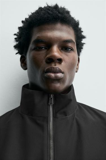 LIGHTWEIGHT REGULAR FIT OVERSHIRT - Black by Zara