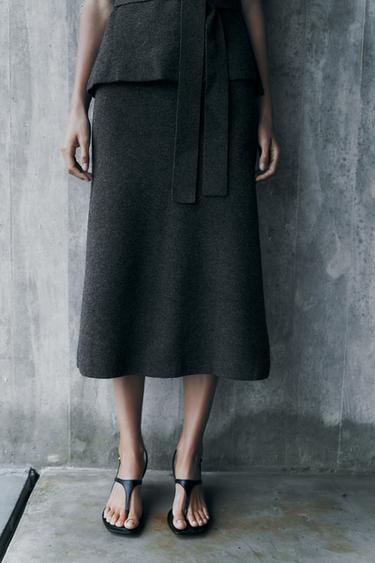 KNIT MIDI SKIRT - Grey by Zara